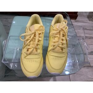 Reebok Classic Leather Sneakers Women Yellow Lace Up Low Top Sz 7